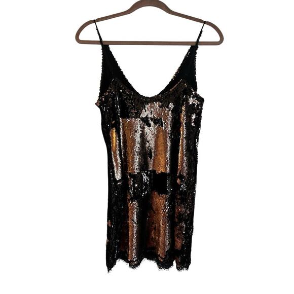 Free People Seeing Double Sequin Slip Dress Rose Gold Black Size Medium - Picture 1 of 6
